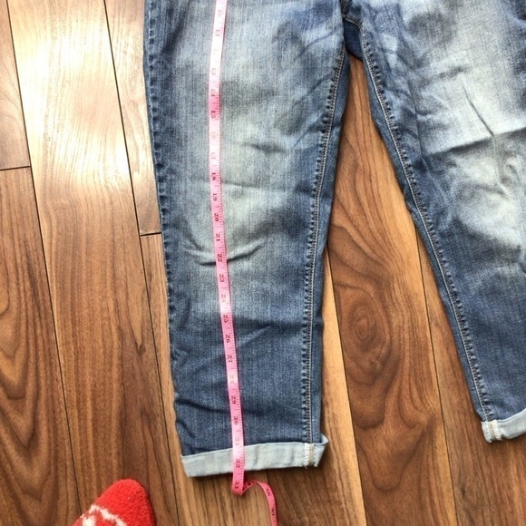 SANTANA Straight Fit Jeans - Picture 5 of 7